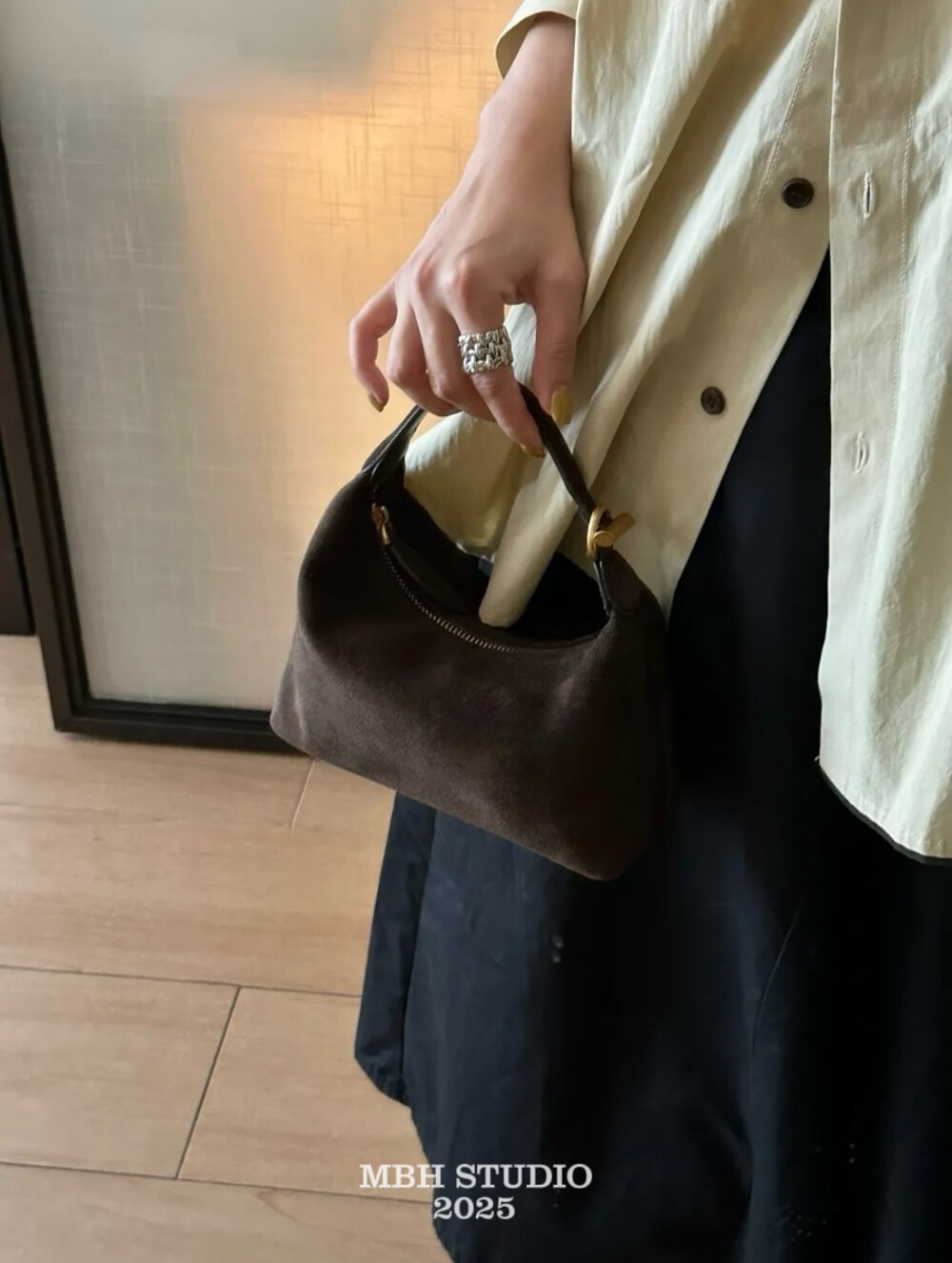 MBH Vintage Suede Bento Bag Casual Crossbody Handbag with Strap - Image 2